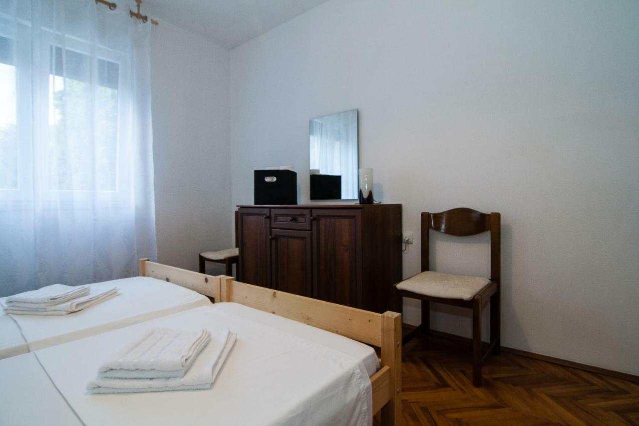 New Renovated Apartment 15 Min From Beach On Foot Pula Ngoại thất bức ảnh