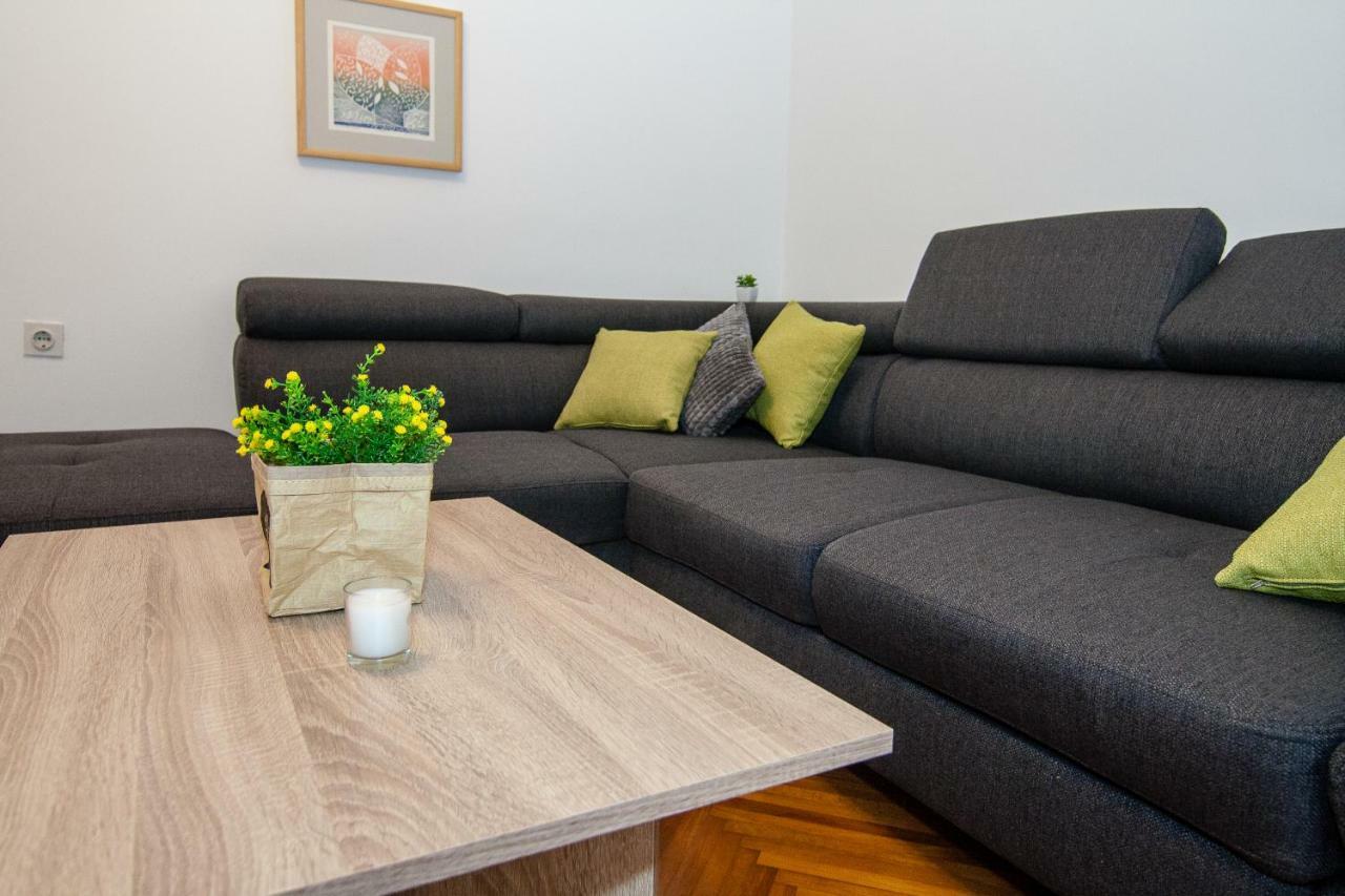 New Renovated Apartment 15 Min From Beach On Foot Pula Ngoại thất bức ảnh